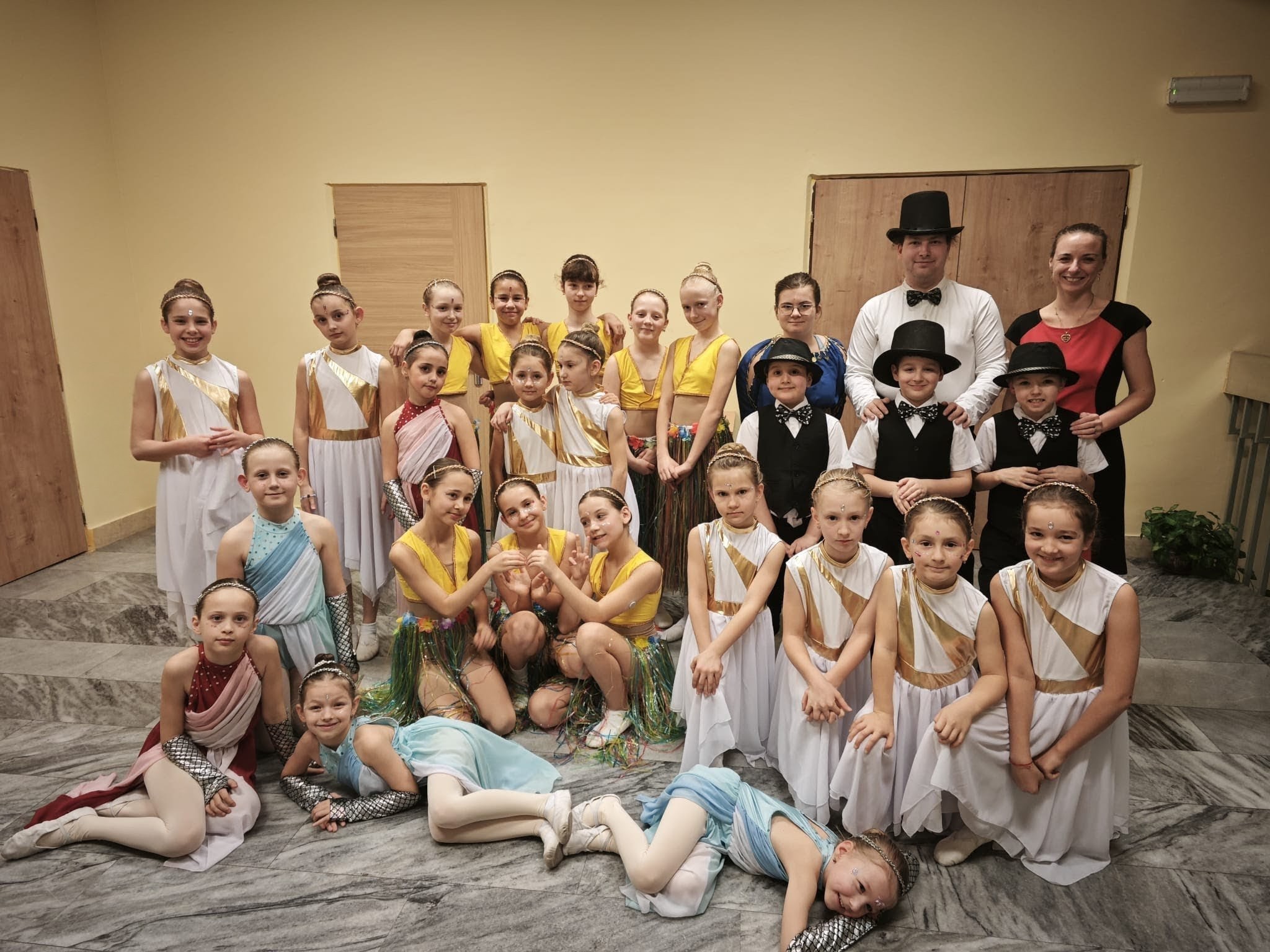 Vystupuj&iacute;c&iacute; děti